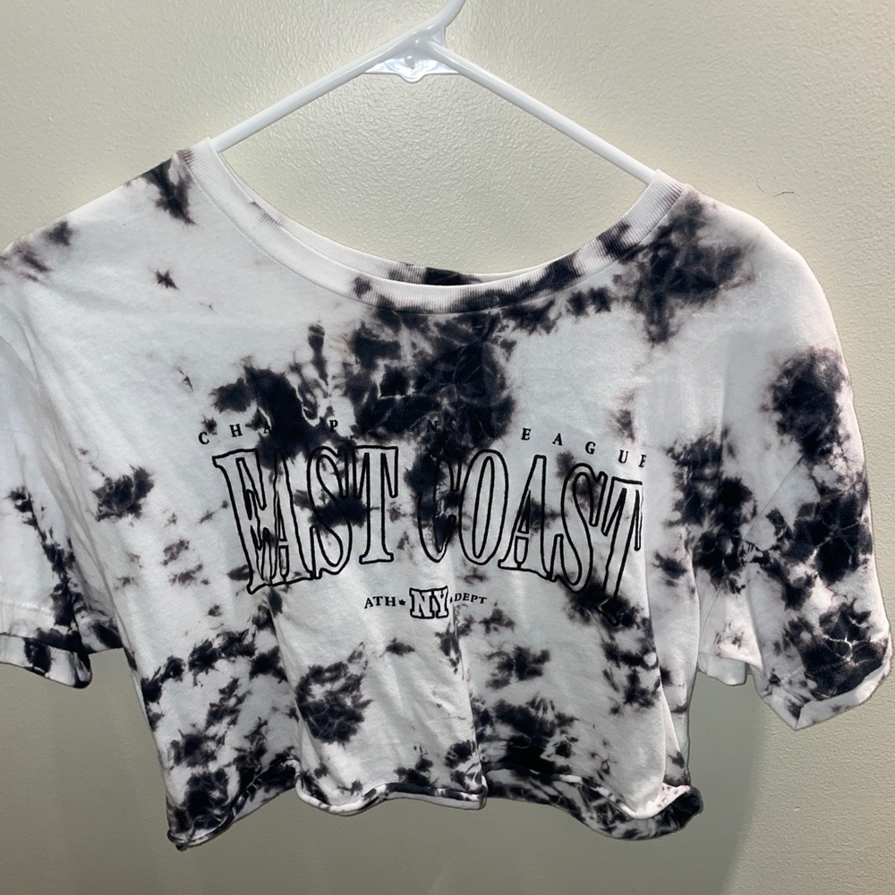 white & black tie-dyed east coast cropped tshirt